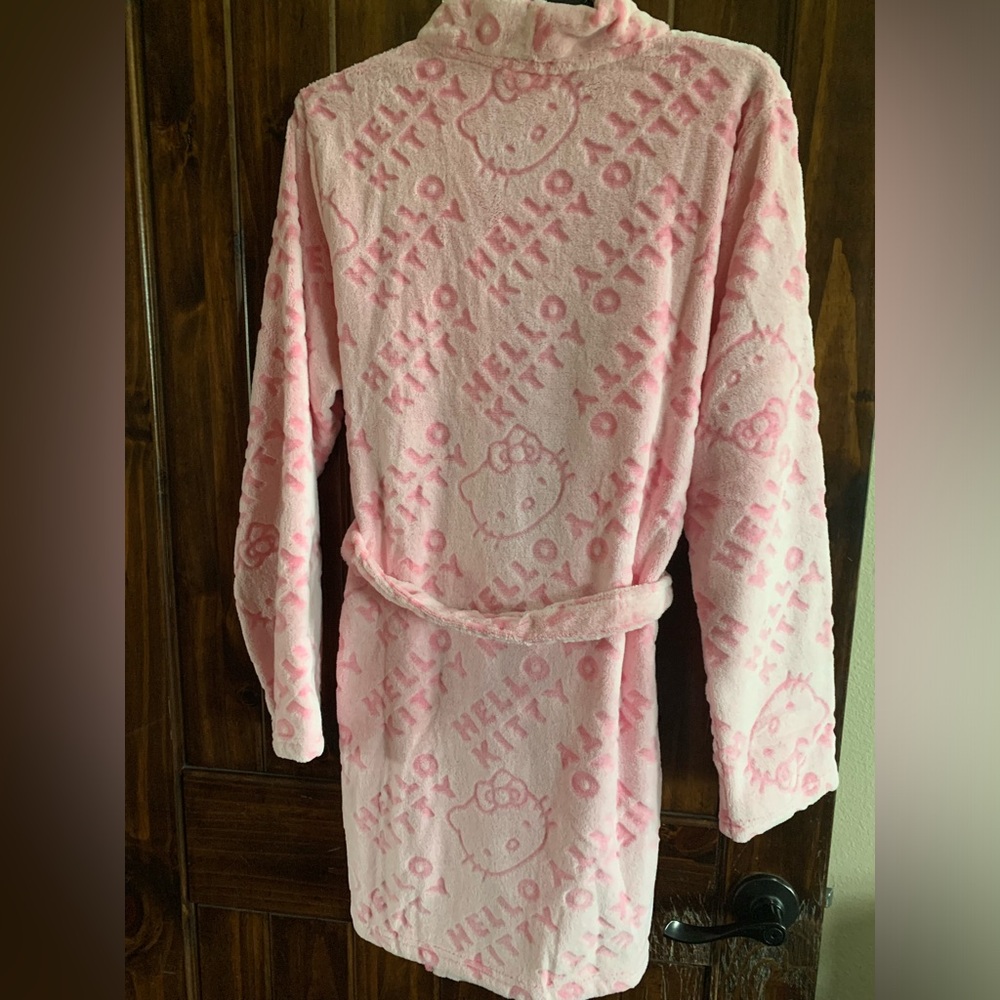 NWT Hello Kitty Robe XL - Picture 6 of 7